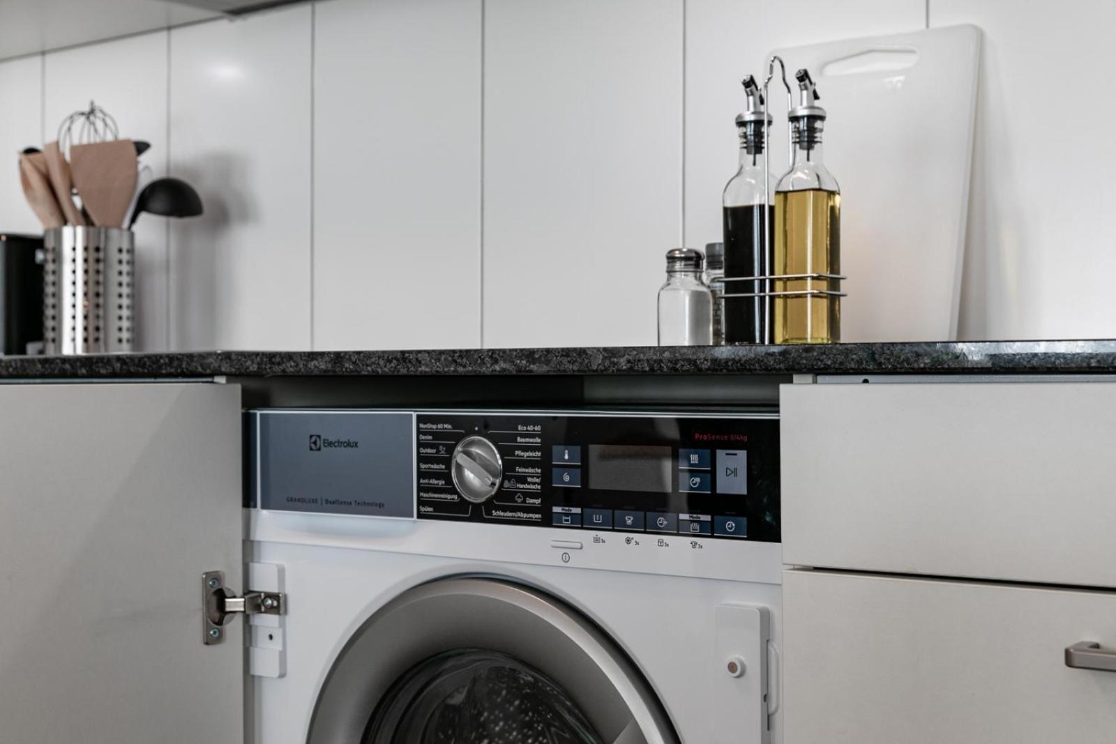 Spirit Apartments Zentral Mit Gratis Parkplatz 루체른 외부 사진